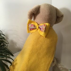 PET SWEATER - YELLOW WITH BOW